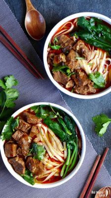  Noodles de carne picante e ensopados de Yueyang: Uma Jornada Gustativa Através do Interior da China!